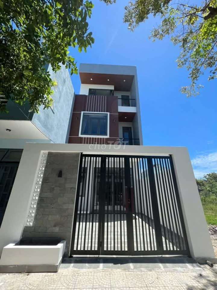 Rent · 3 bd · 100 м² · Quận Cẩm Lệ, ул. Trần Kim Xuyến