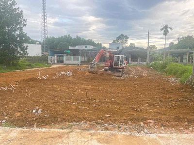 Bán lô đất 400m2 đất ở hoàn toàn tại Xuân Phú. Mua bán đất tại Huyện Hòa Vang Đà Nẵng được đăng bởi Q Trâm 