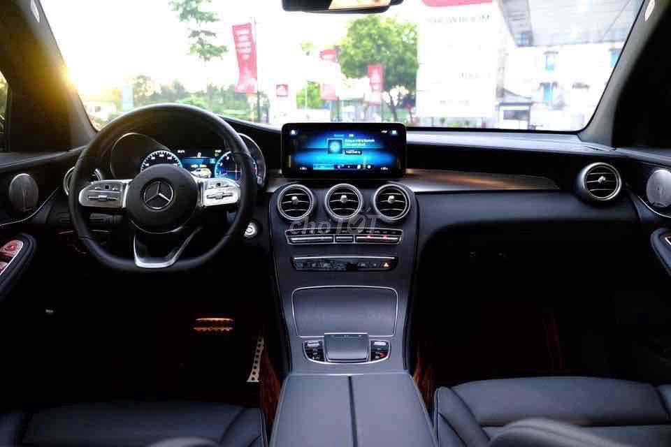 Mercedes Benz GLC Class 2022 - 32000 km. Mua bán Ô tô tại Quận Long Biên Hà Nội được đăng bởi Nguyen Minh Nhut hình 6