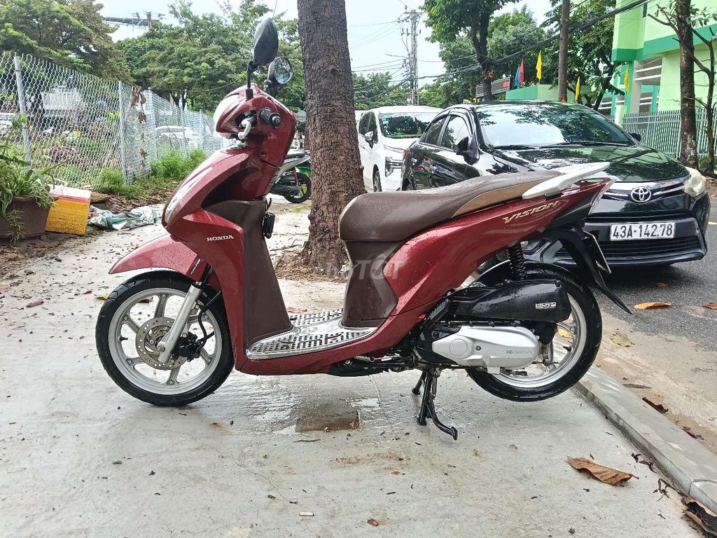 Honda Vision 2020:Cao Cấp màu Đỏ