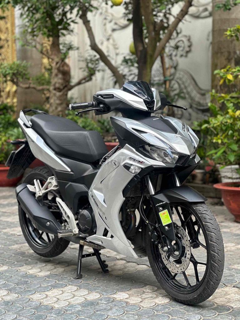 Bán Winner V2 đời 2022 thắng ABS. Mua bán Xe máy tại Quận 10 Tp Hồ Chí Minh được đăng bởi Võ Thị Cẩm Quyên hình 1