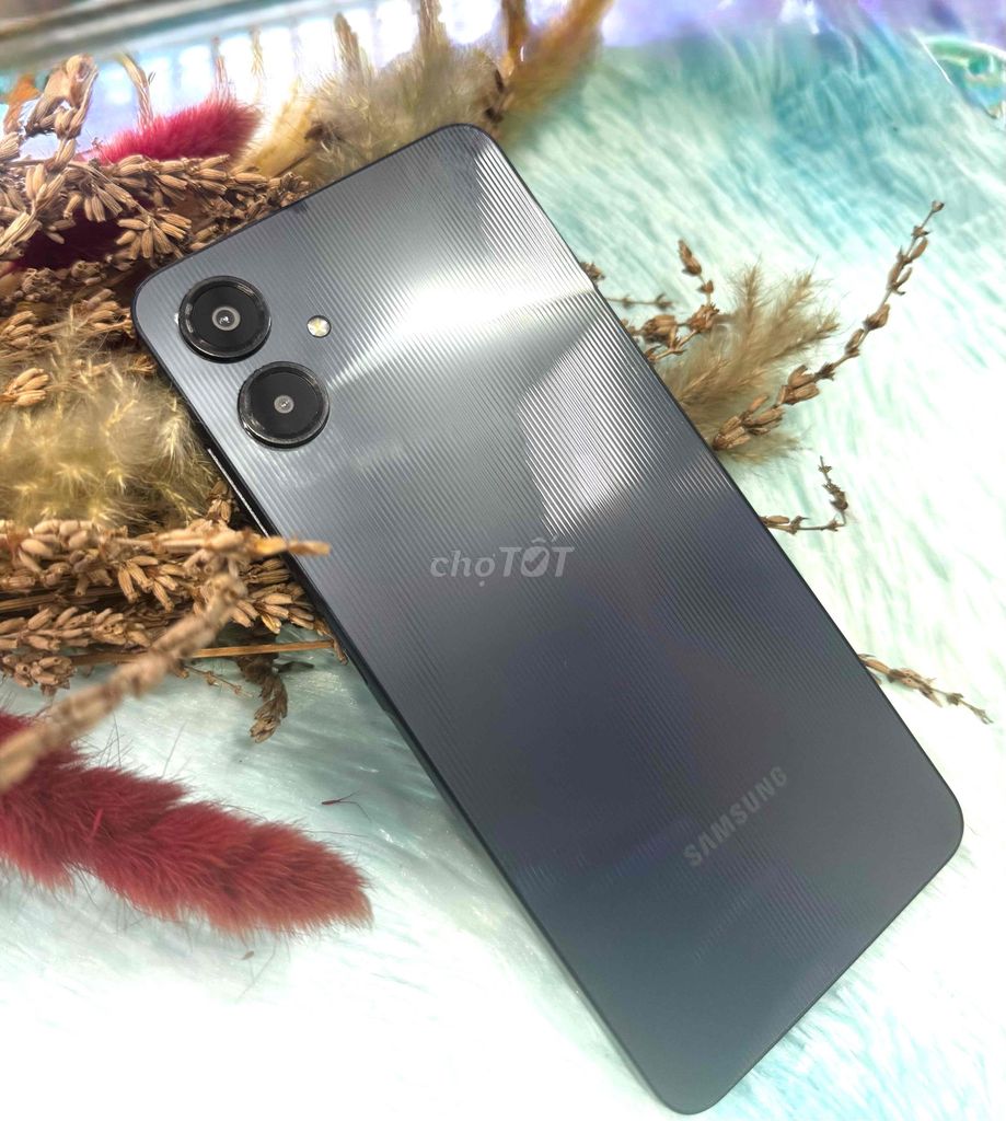Samsung A06 6/128GB Đen SSVN. Mua bán Điện thoại tại Quận 10 Tp Hồ Chí Minh được đăng bởi Philongmobile hình 1