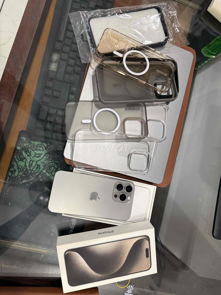 Apple iPhone 15 Pro Max 256GB Titan bản VN TGDĐ. Mua bán Điện thoại tại Thành phố Long Xuyên An Giang được đăng bởi CNguyên hình 1