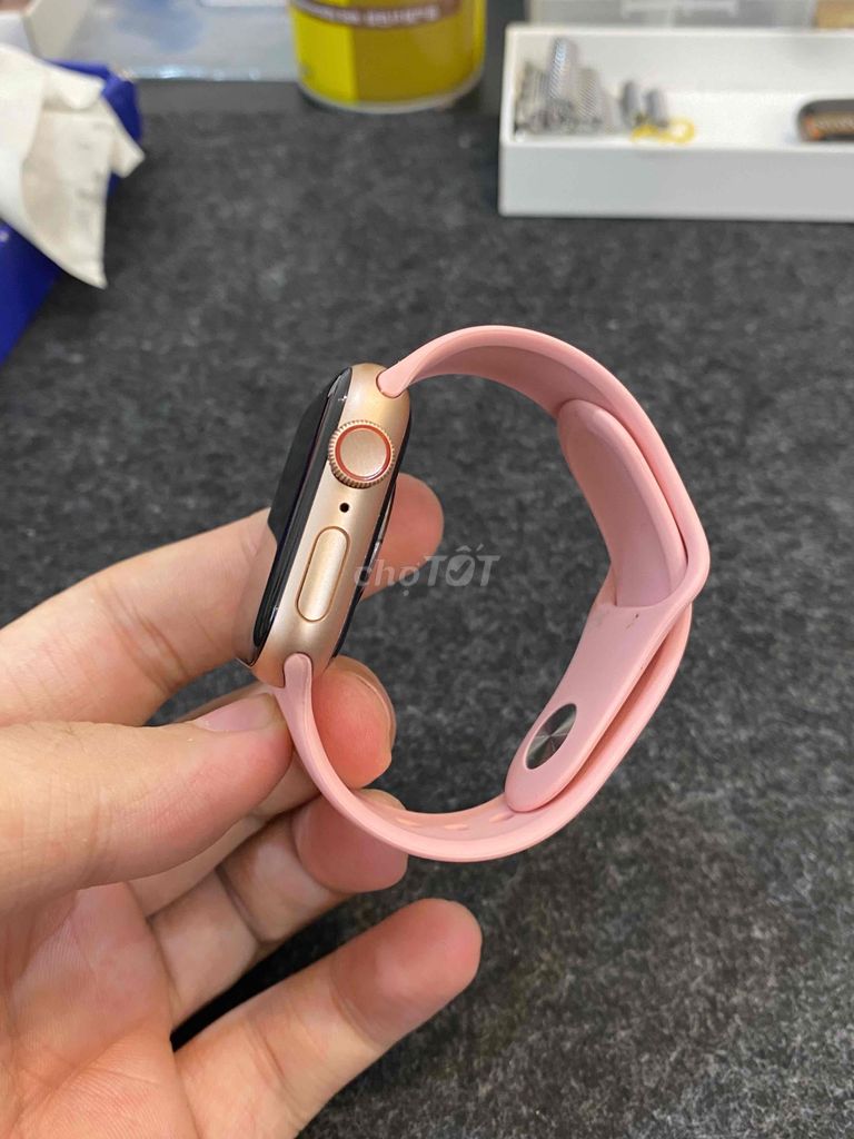 Apple watch Series 5 40mm Rose Gold