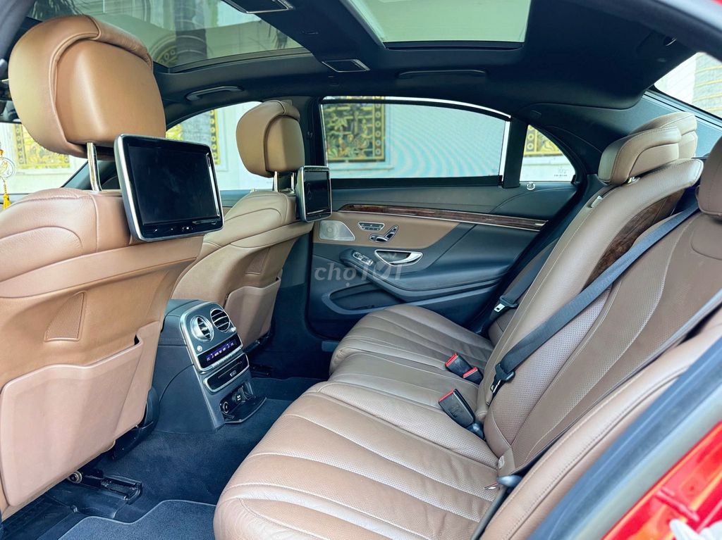 Mercedes S400 đỏ Luxury up Full body Maybach S560. Mua bán Ô tô tại Quận Phú Nhuận Tp Hồ Chí Minh được đăng bởi Mss Diệu Hiền hình 4