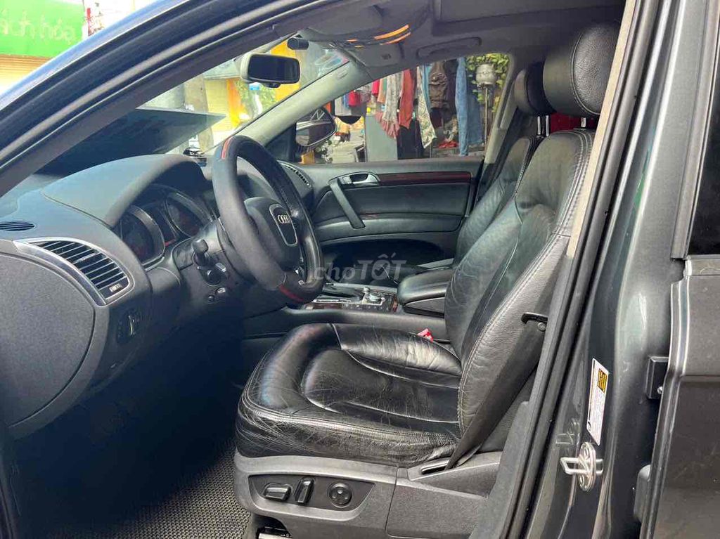 Audi Q7 2006 - 126000 km. Mua bán Ô tô tại Quận 12 Tp Hồ Chí Minh được đăng bởi Lê Quang Thịnh hình 8