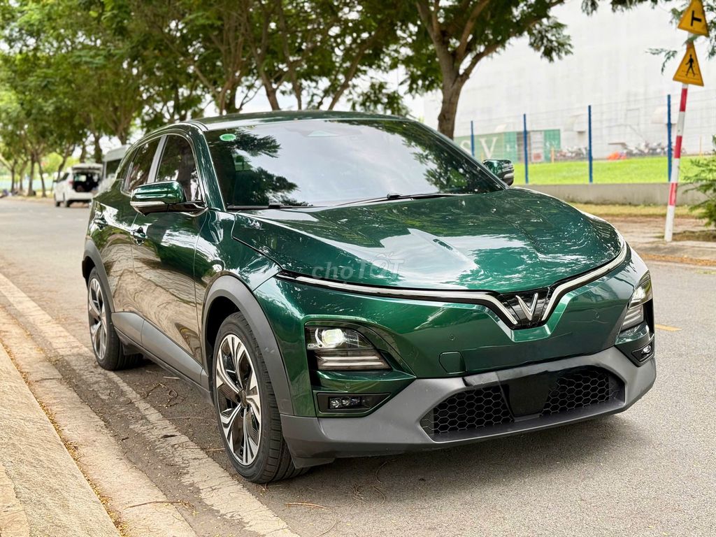 VinFast VF6 Plus 2024 КУПИТЬ АККУМУЛЯТОР - БЕСПЛАТНАЯ ЗАРЯДКА, КГ