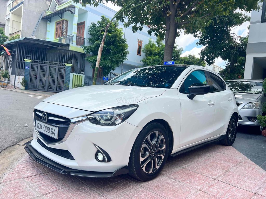 Mazda 2 2016 1.5 AT Hatchback  Sport Bản Cao Nhất. Mua bán Ô tô tại Thành phố Dĩ An Bình Dương được đăng bởi Hiếu Auto Nghĩa Phát hình 4