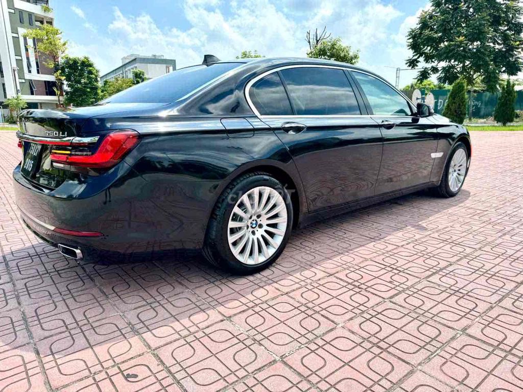 BMW 7 Series 750Li - LCi - V8-4.4L- 2bitubos -2015. Mua bán Ô tô tại Quận Long Biên Hà Nội được đăng bởi Long hình 6