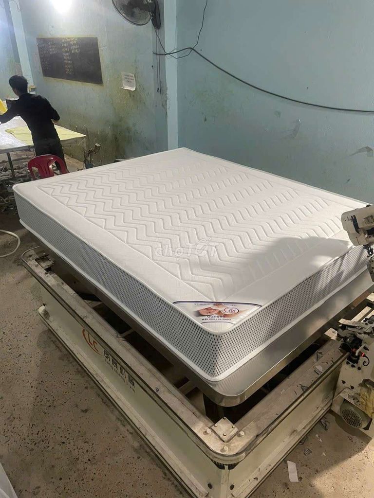 Nệm cao cấp màu Trắng trưng bày. Mua bán Giường, chăn ga gối nệm tại Quận Bình Thạnh Tp Hồ Chí Minh được đăng bởi Xưởng sản xuất nệm Sai Gòn hình 1