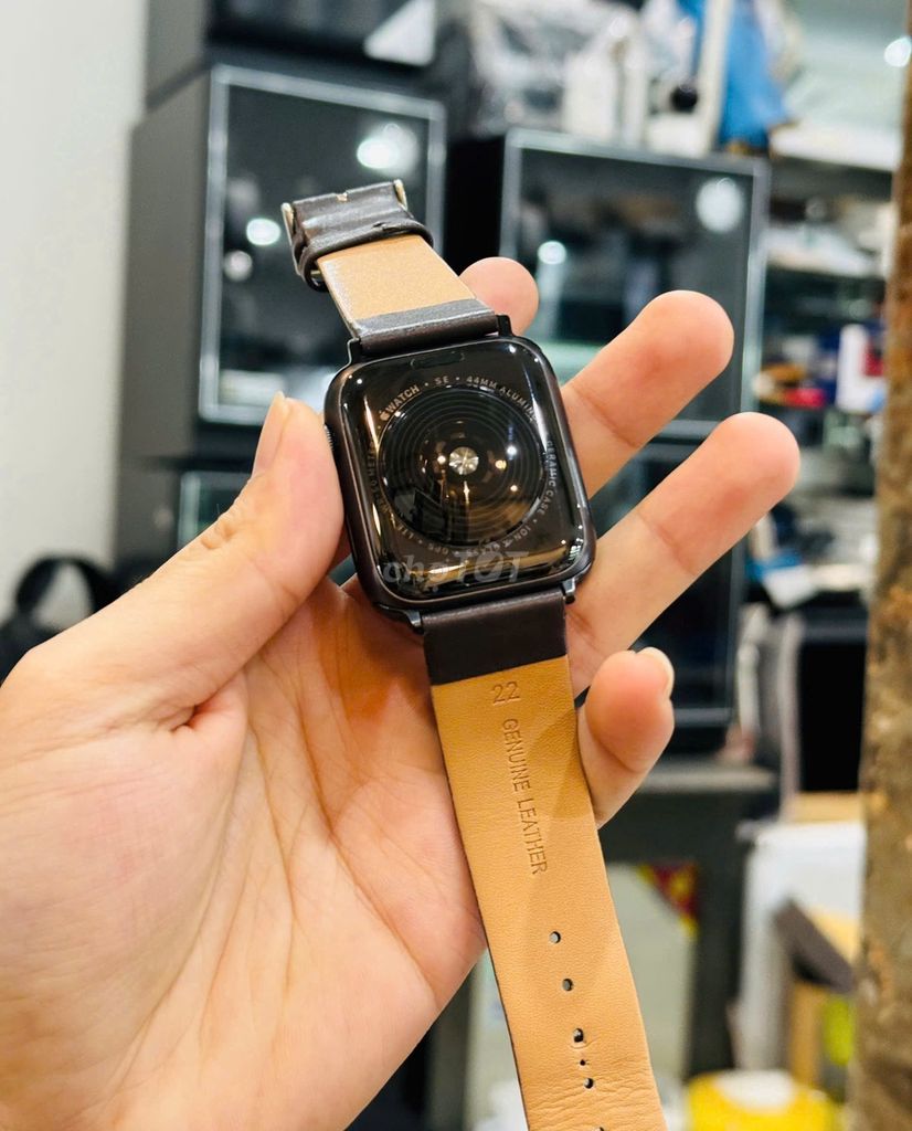 e bán APPLE WATCH SE 2020 44MM LTE ESIM HÀNG