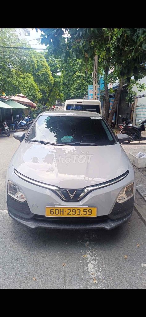 TUYỂN DỤNG 20 TÀI XẾ ĂN CHIA 5/5. Việc làm Tài xế ô tô tại Quận Bình Tân Tp Hồ Chí Minh được đăng bởi Hồng Hân hình 1