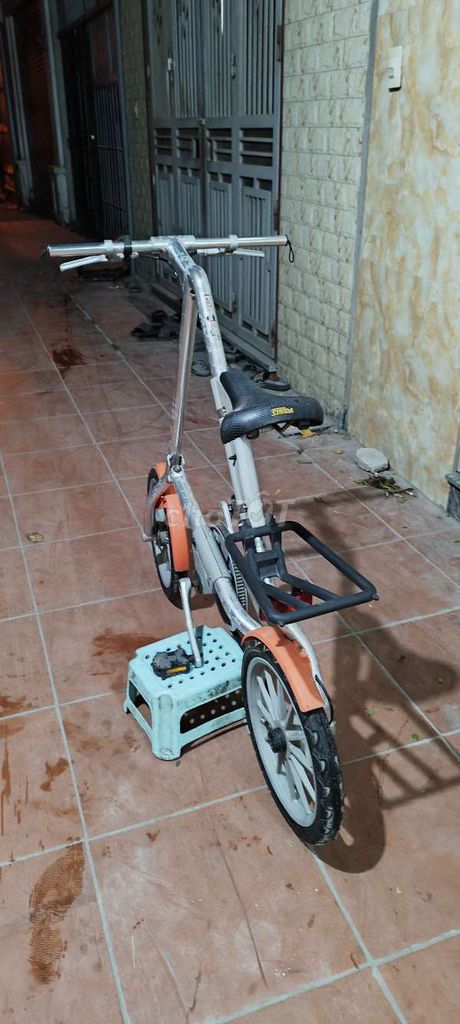 Xe đạp gấp STRIDA khung nhôm Anh Quốc. Mua bán Xe đạp tại Quận Long Biên Hà Nội được đăng bởi Trần Nghi hình 2
