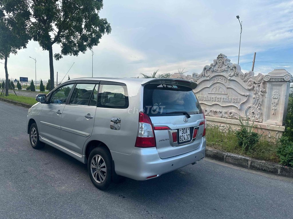 Toyota Innova 2015 2.0E - 310181 km. Mua bán Ô tô tại Quận Long Biên Hà Nội được đăng bởi TOÀN THẮNG Ô TÔ KINH BẮC hình 4