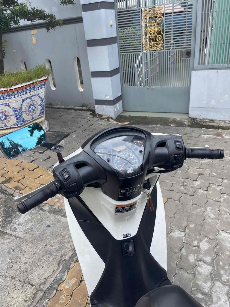 Xe chính chủ Honda SH Việt 150 Trắng - 62A-24.524. Mua bán Xe máy tại Quận 7 Tp Hồ Chí Minh được đăng bởi Nhựt Tài Nguyễn hình 5