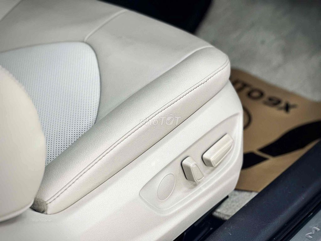 🚗 𝐓𝐨𝐲𝐨𝐭𝐚 𝐂𝐚𝐦𝐫𝐲🍊 𝟐.𝟎𝐆 𝐌𝐨𝐝𝐞𝐥 𝟐𝟎𝟐𝟎 𝐒𝐢𝐞̂𝐮 𝐋𝐮̛𝐨̛́𝐭 🚗. Mua bán Ô tô tại Thành phố Thủ Đức Tp Hồ Chí Minh được đăng bởi Đông A Car hình 15