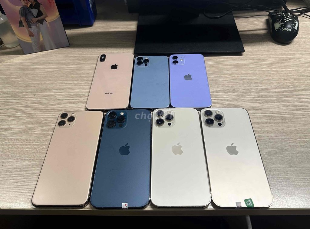 về được ít cây iphone cho ae chơi tết ạ. XS-12PRM