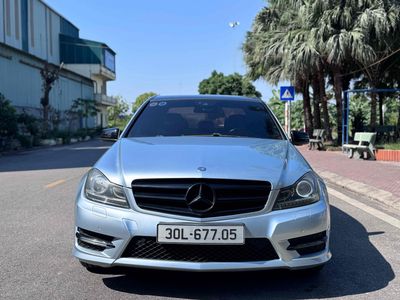 E cần bán Mercedes C200 Edition sx 2013 máy 1.8. Mua bán Ô tô tại Thị xã Kinh Môn Hải Dương được đăng bởi Dũng BMW
