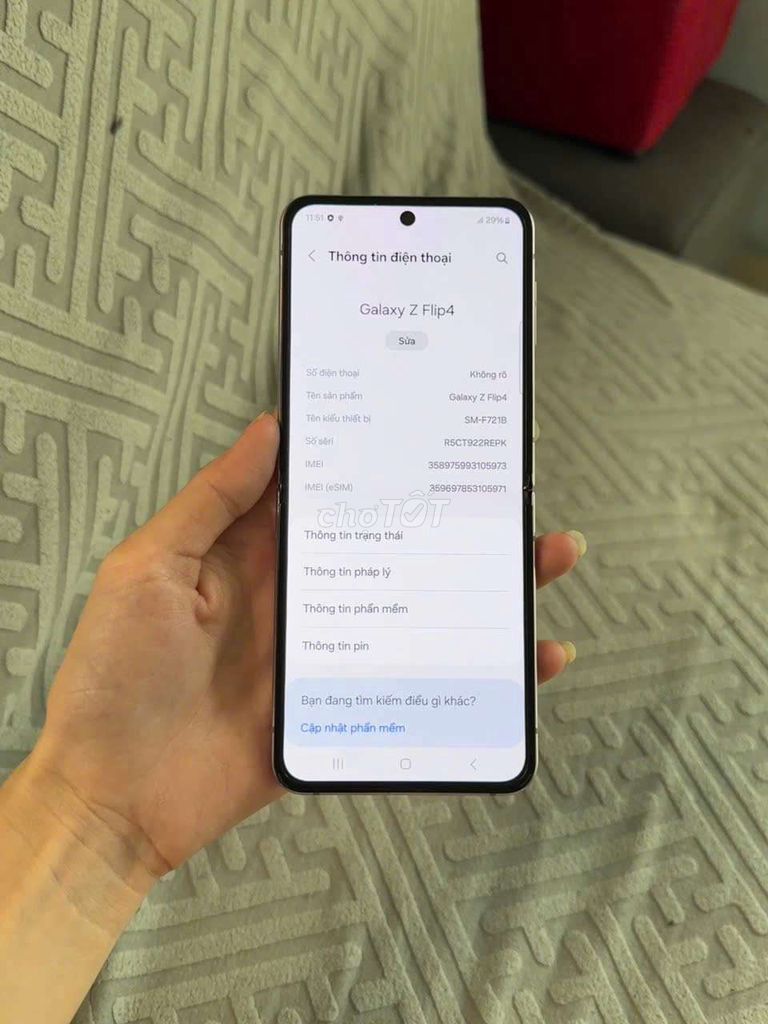Samsung Galaxy Z Flip4..Thanh lý