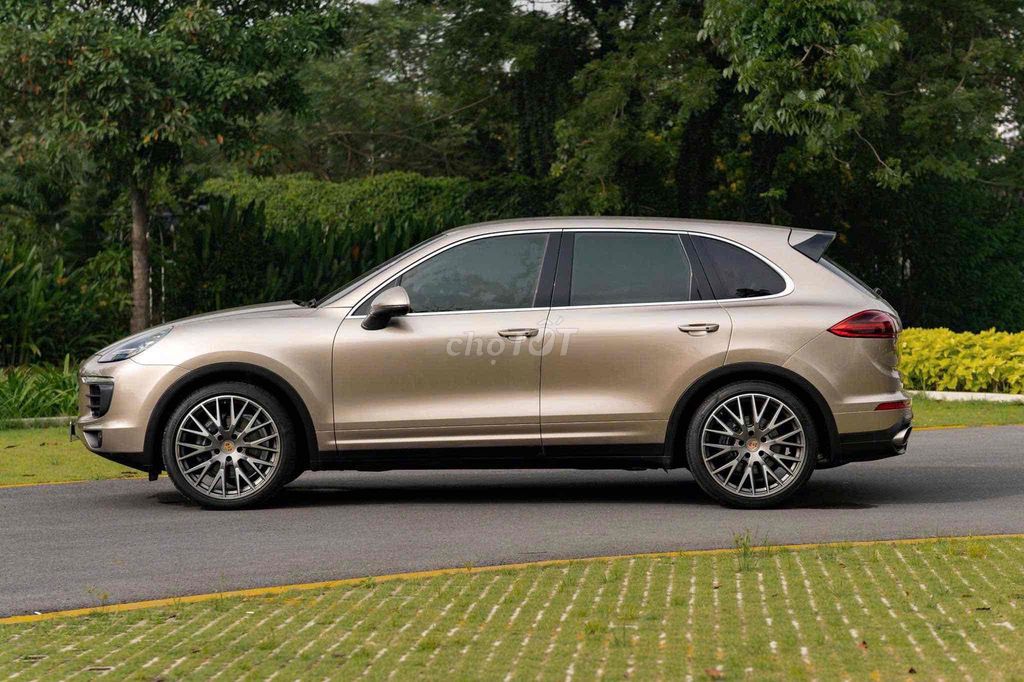 Porsche Cayenne 2016 Vàng cát - 83.000 km. Mua bán Ô tô tại Quận 1 Tp Hồ Chí Minh được đăng bởi FatCar Auto hình 6