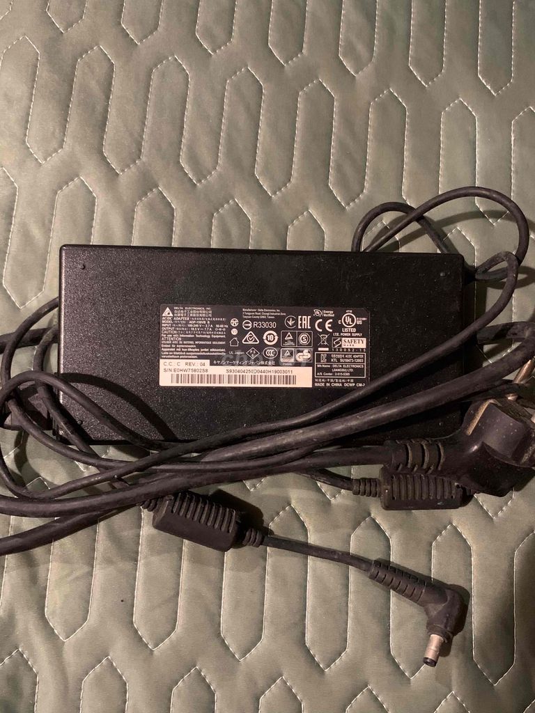 Sạc laptop MSI GL62. Mua bán Phụ kiện (Màn hình, Chuột...) tại Quận Bình Thạnh Tp Hồ Chí Minh được đăng bởi Tên chưa cung cấp hình 1