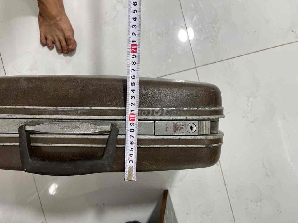 Vali Mỹ màu Nâu sưu tầm. Mua bán Đồ sưu tầm, đồ cổ tại Huyện Châu Phú An Giang được đăng bởi linh hình 1