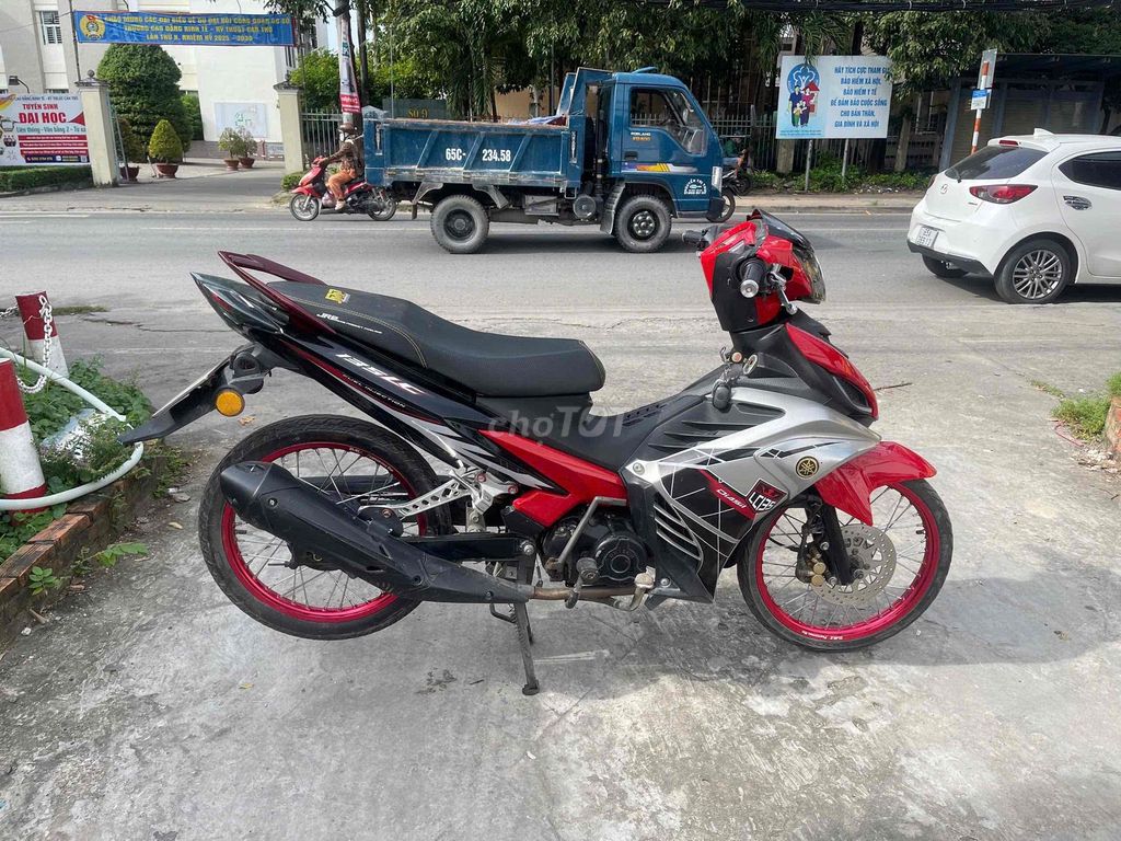 Xe máy Exciter 50cc Đỏ, Đen, Bạc. Mua bán Xe máy tại Quận Ninh Kiều Cần Thơ được đăng bởi CHXM HƯNG 39  Bán Trả Góp hình 2