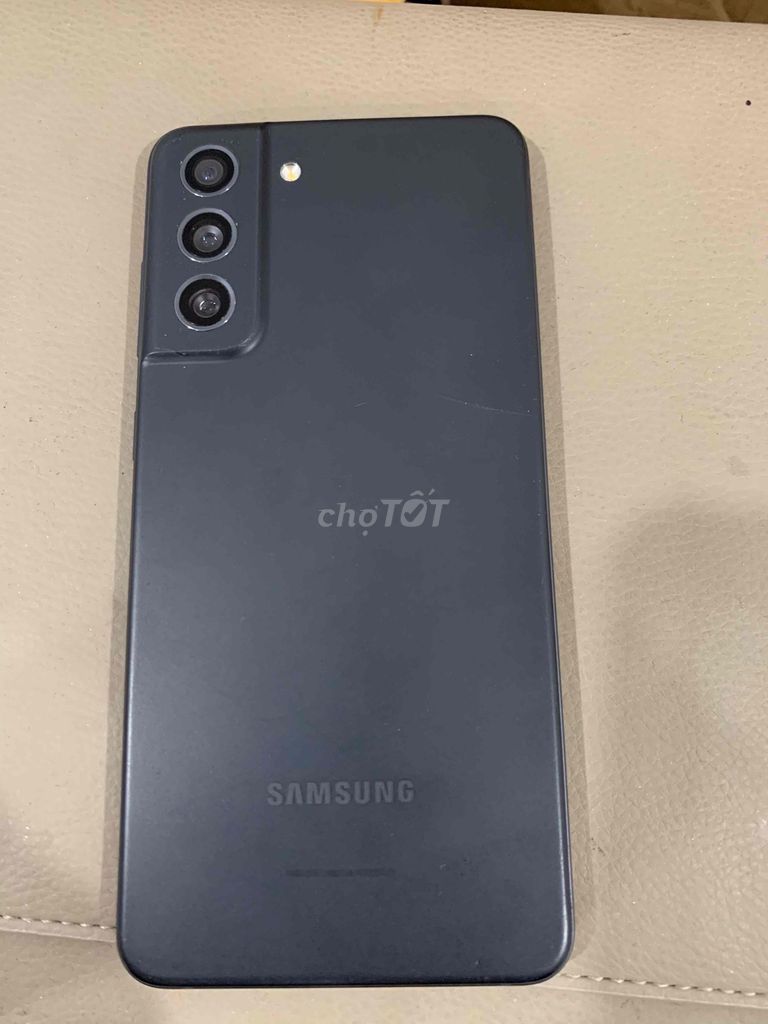 Samsung Galaxy S21 FE 5G 128GB Đen. Mua bán Điện thoại tại Quận 4 Tp Hồ Chí Minh được đăng bởi susu hình 1