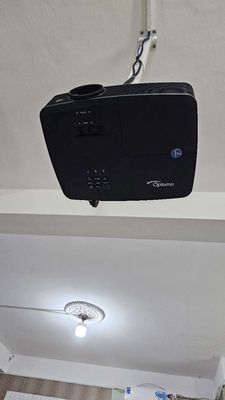 Máy chiếu Optoma X341. Mua bán Đồ dùng văn phòng tại Thành phố Thủ Đức Tp Hồ Chí Minh được đăng bởi Hoàng Ân