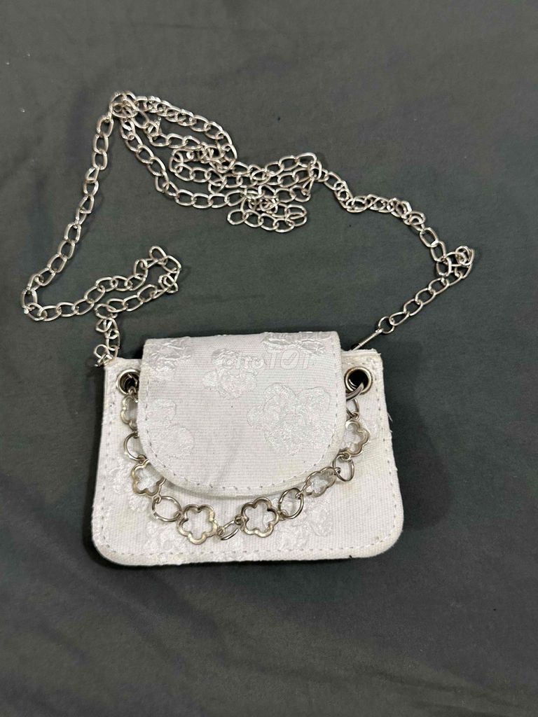 Túi xách nữ mini ren hoa. Mua bán Túi xách tại Quận Bắc Từ Liêm Hà Nội được đăng bởi Hương Giang hình 1
