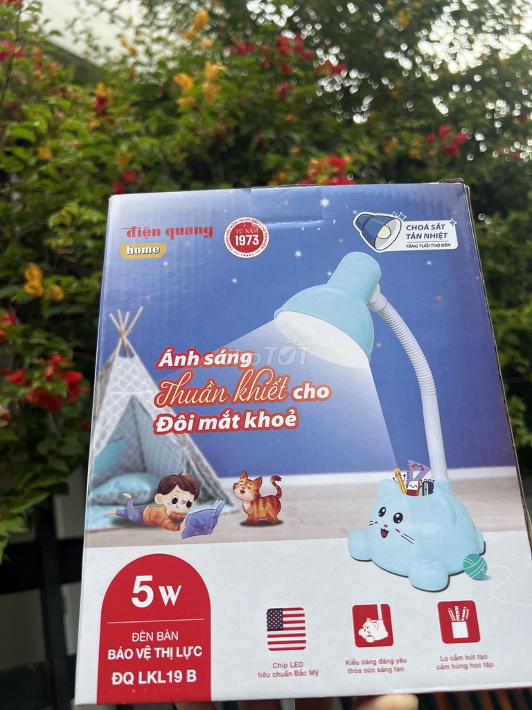 Đèn bàn Điện Quang Xanh 5W cho đôi mắt khoẻ. Mua bán Đèn tại Quận Bình Thuỷ Cần Thơ được đăng bởi Công Danh hình 1