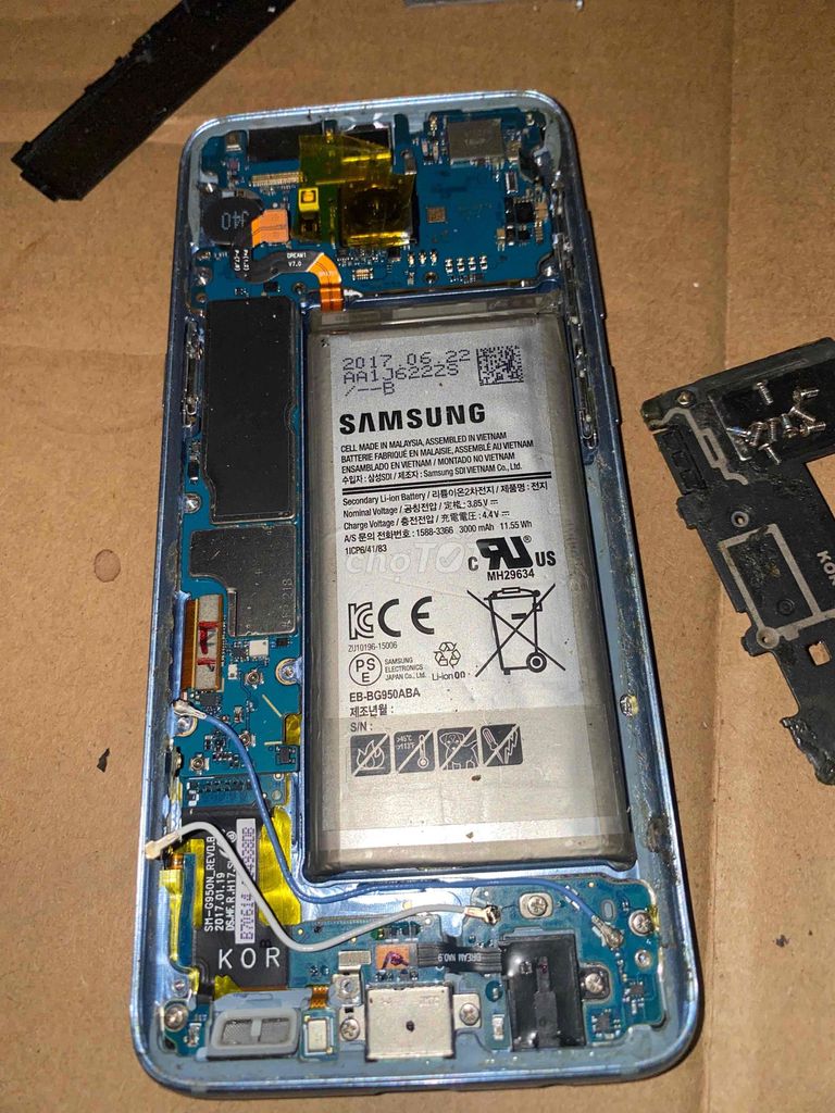 Samsung S8 Hỏng màn hình. Mua bán Điện thoại tại Huyện Bình Chánh Tp Hồ Chí Minh được đăng bởi vĩnh Lộc  Nhận sửa iphone  Hài lòng khách  hình 1