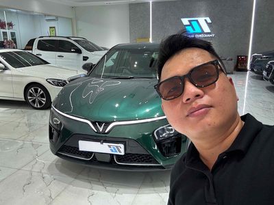 VinFast VF7 Plus 2024 Xanh Ngọc Lục Bảo 19.000km