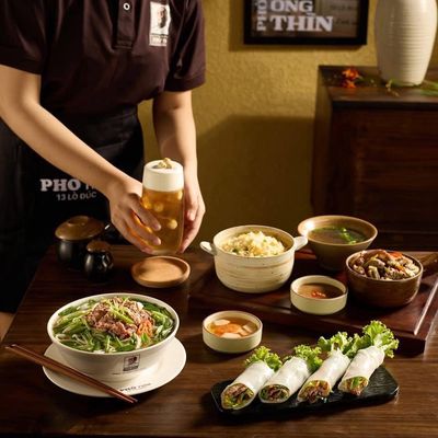 NHÂN VIÊN PHỤC VỤ (CÓ CHỖ Ở LẠI)