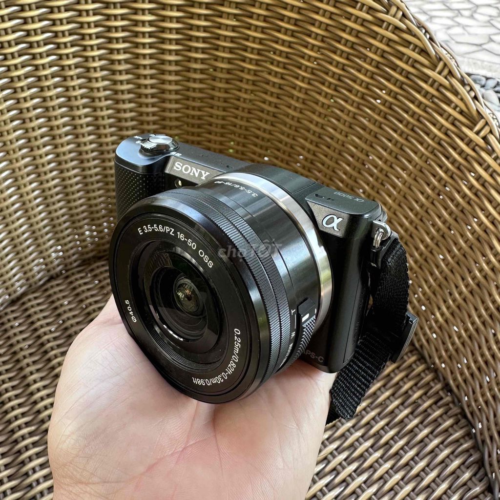 Máy ảnh Sony A5000 kèm kit 16-50 oss. Mua bán Máy ảnh, Máy quay tại Quận Tân Phú Tp Hồ Chí Minh được đăng bởi Nguyen Ka hình 1
