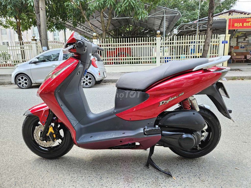 Honda Dylan 150 nhâp. Mua bán Xe máy tại Quận Ninh Kiều Cần Thơ được đăng bởi MINH THIỆN bán xe trả góp hình 2