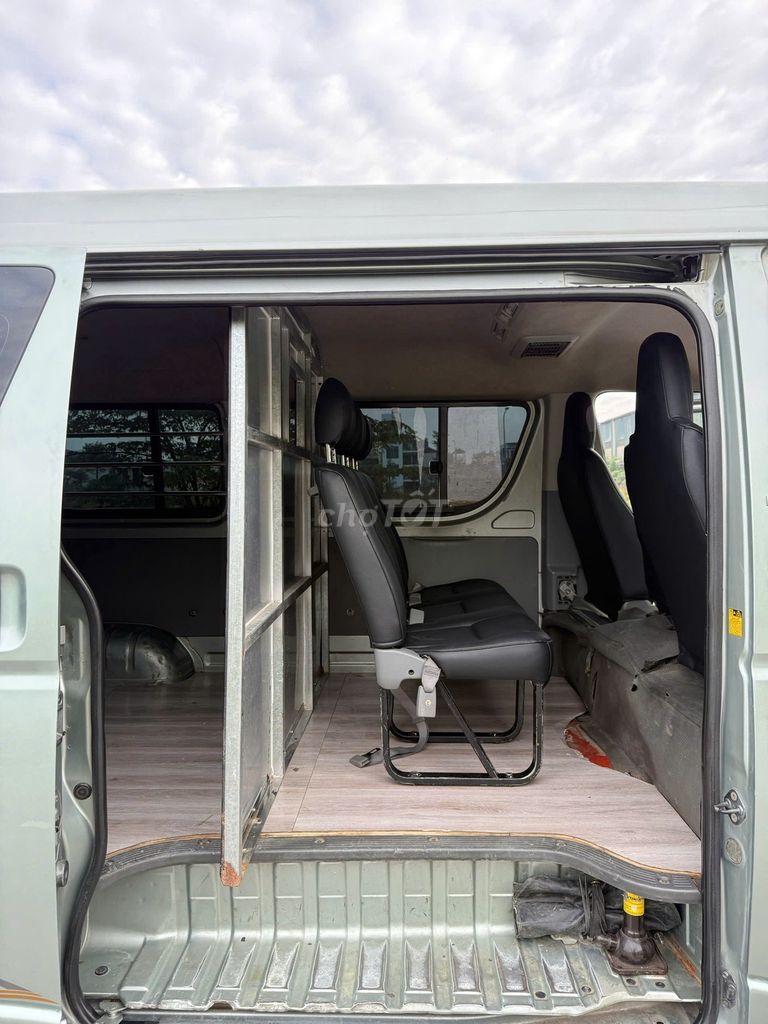 Toyota Hiace van 6 chỗ 2008  - 12000 km. Mua bán Ô tô tại Huyện Đông Anh Hà Nội được đăng bởi siêu thị ô tô Nhật Bắc hình 13
