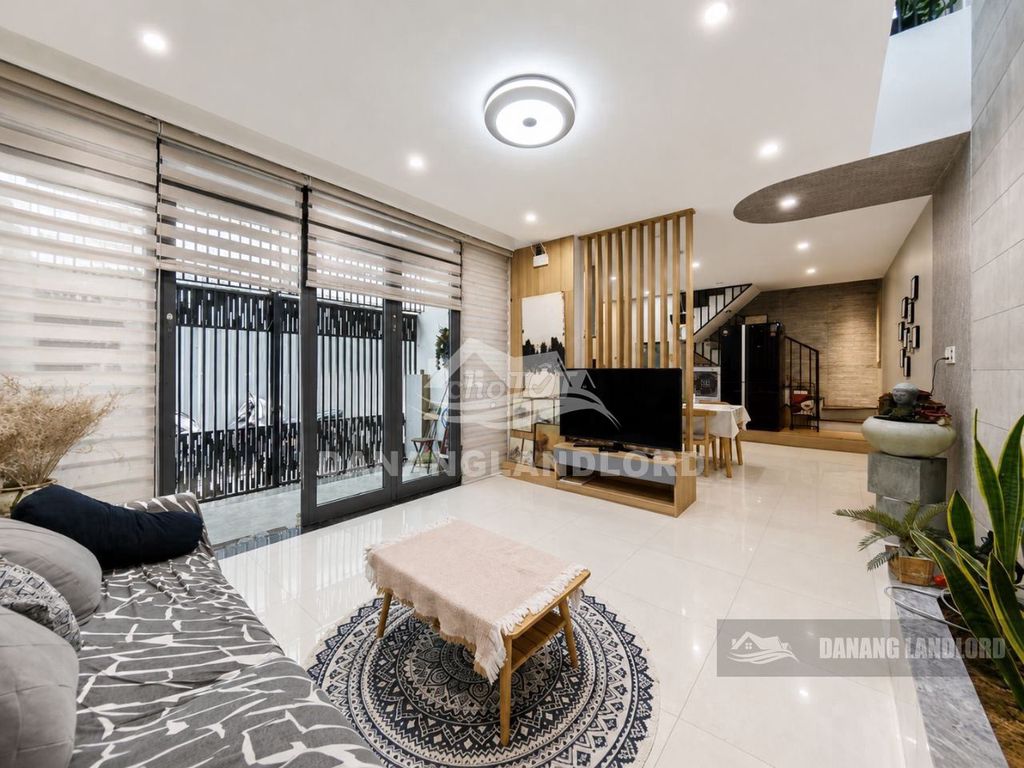 Nhà 3 phòng ngủ tiện nghi gần biển Thanh Bình Đà Nẵng - D067