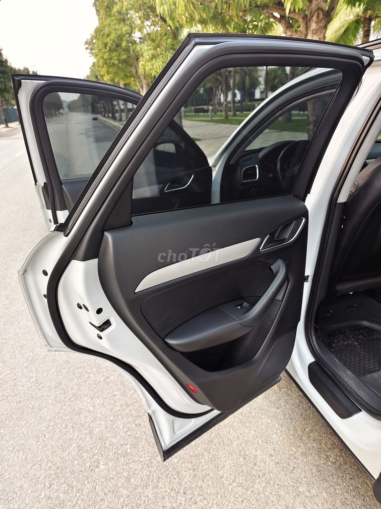 Audi Q3 2012 2.0 TFSI Quattro - 99998 km. Mua bán Ô tô tại Quận Bắc Từ Liêm Hà Nội được đăng bởi Hoàng Duy Tùng hình 14