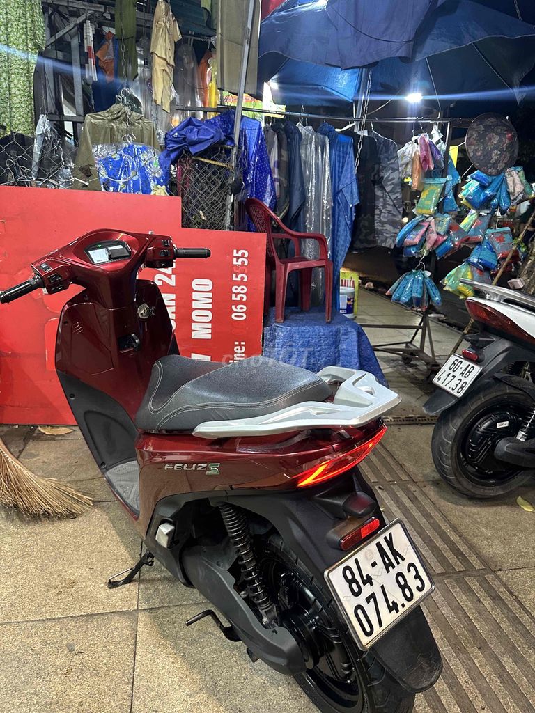 Xe máy điện VinFast Feliz S Đỏ