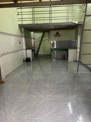 Nhà [ 4x 10 ] 2 lửng (2pn,1WC) hẻm 5m ,413/ lê văn quới
