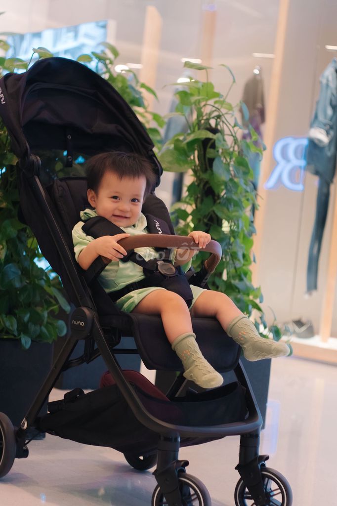Xe đẩy Nuna TRVL LX Caviar Đen. Mua bán Mẹ và bé tại Quận 7 Tp Hồ Chí Minh được đăng bởi Tiến Đạt hình 1