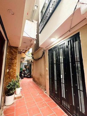 ĐOÀN THỊ ĐIỂM • MỚI ĐẸP FULL NỘI THẤT • CỰC GẦN PHỐ • GIÁ NHỈNH 4TỶ.. Mua bán nhà ở tại Quận Đống Đa Hà Nội được đăng bởi Xuân Hoà