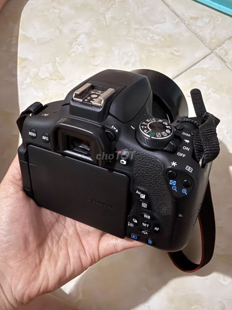 Máy ảnh Canon 750D kèm Sigma 17-50 f2.8. Mua bán Máy ảnh, Máy quay tại Thành phố Tam Kỳ Quảng Nam được đăng bởi Khoa Trần hình 1