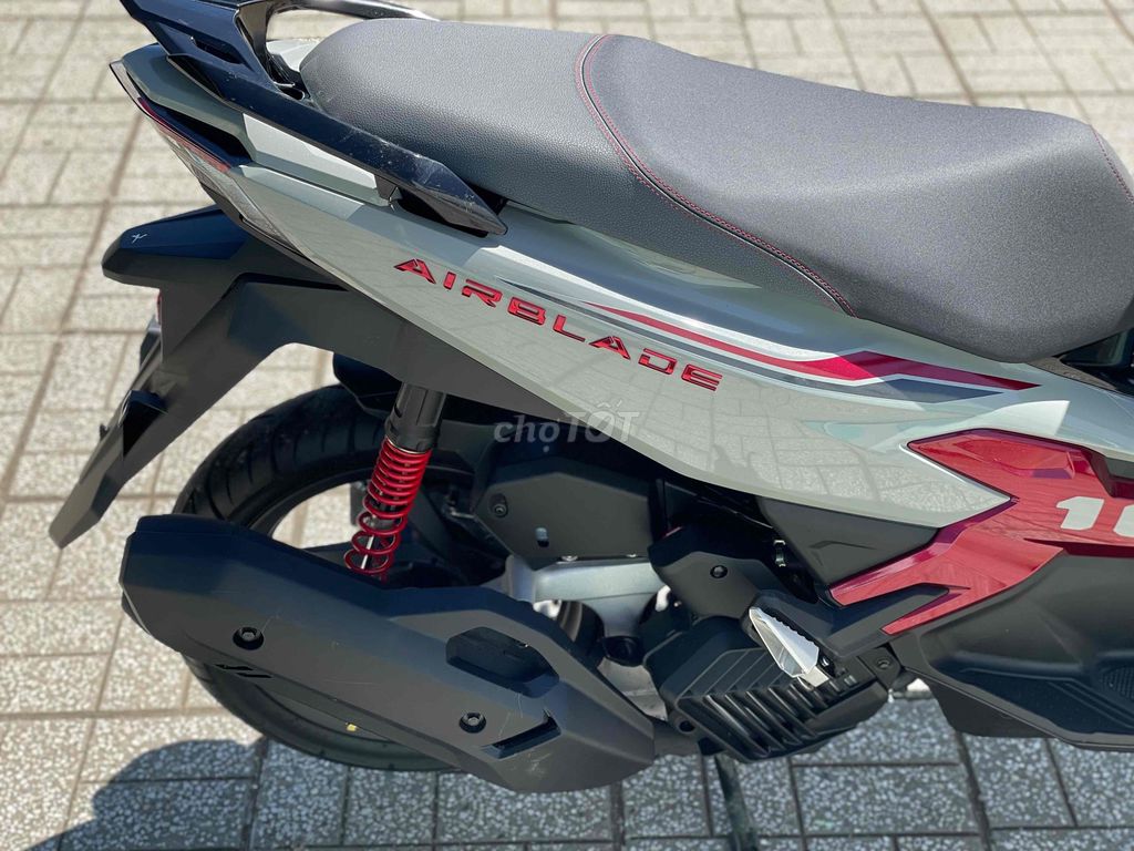 Airblade 160 ABS siêu lướt 170km. Mua bán Xe máy tại Huyện Đức Trọng Lâm Đồng được đăng bởi thien le hình 8