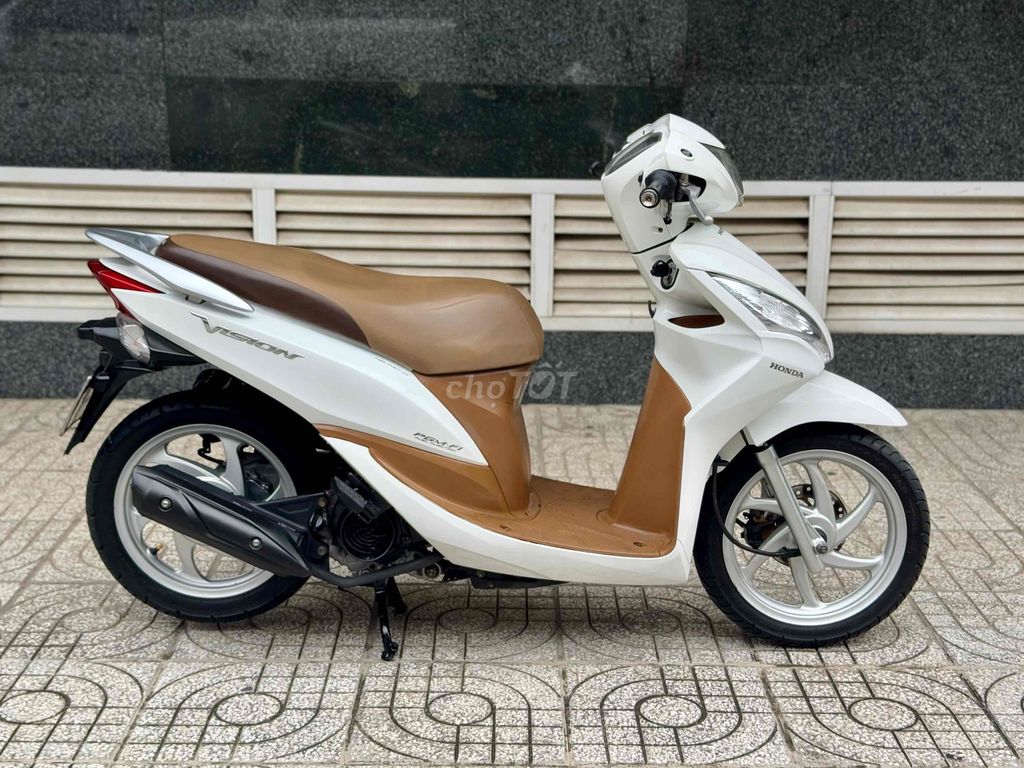 cần bán vision 2014 chính chủ ,bs thành phố. Mua bán Xe máy tại Quận 10 Tp Hồ Chí Minh được đăng bởi tuấn hình 5