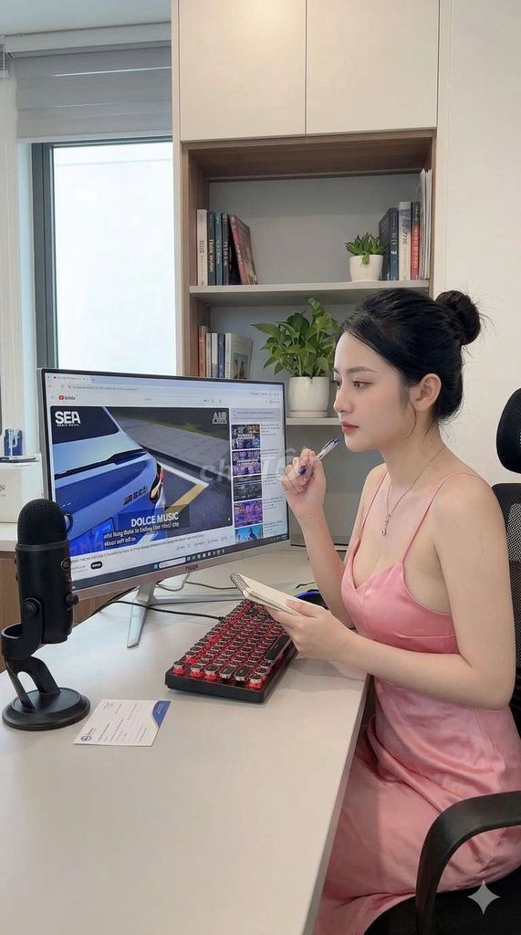 Máy tính All In One Bạc 24 in i5 Gen 7 16GB/256GB. Mua bán Máy tính để bàn tại Huyện Nhà Bè Tp Hồ Chí Minh được đăng bởi hoàng phúc hình 1