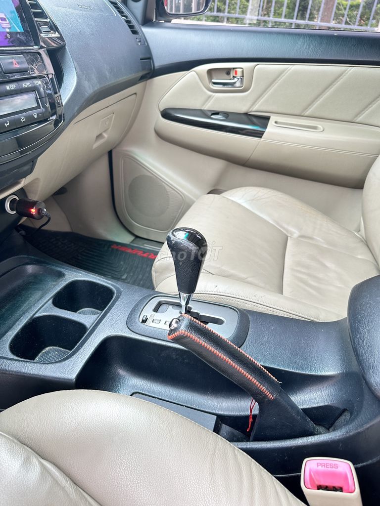 Toyota Fortuner 2015 Đen. Mua bán Ô tô tại Huyện Đông Anh Hà Nội được đăng bởi Ngô Anh Minh hình 10