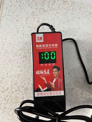 Sạc xe đạp điện báo % pin – Dễ xem, an toàn, BH 6T. Mua bán Phụ tùng xe tại Quận Gò Vấp Tp Hồ Chí Minh được đăng bởi Xe Điện Miền Nam