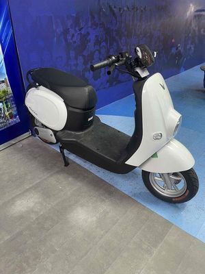 Xe máy điện VinFast Klara S Trắng Mới